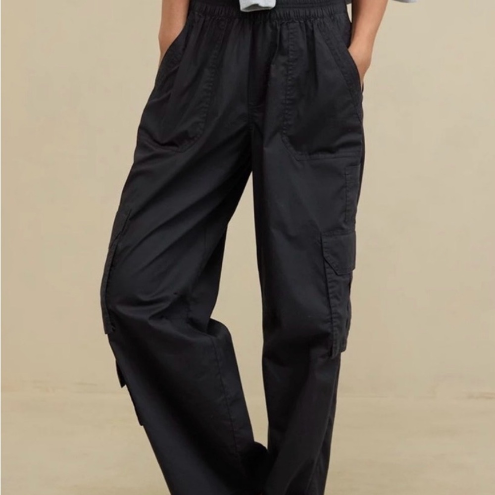 Aerie Women's Black Easiest Cargo Pants